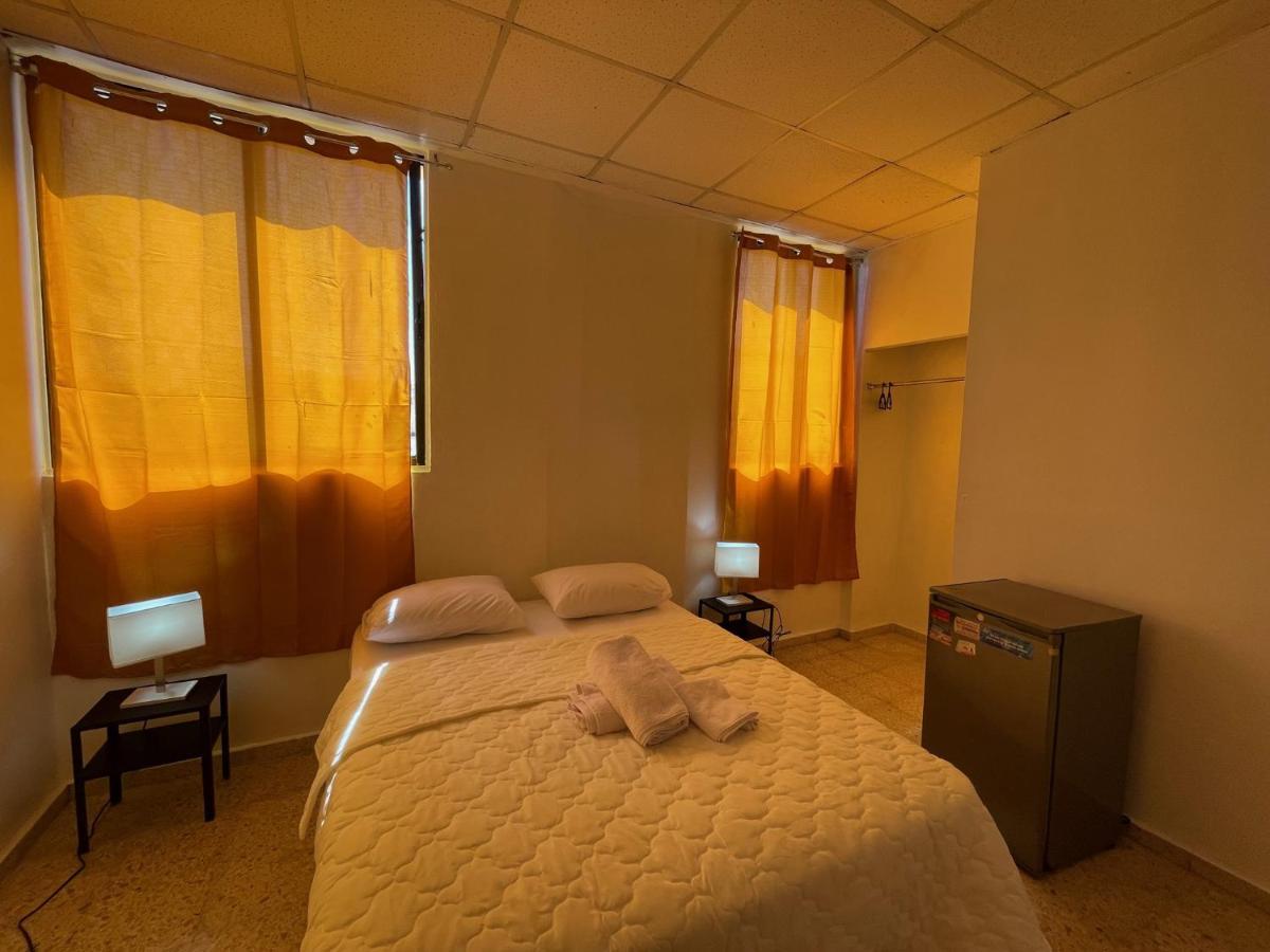 Hotel Colonial Blanco Санто Доминго Екстериор снимка