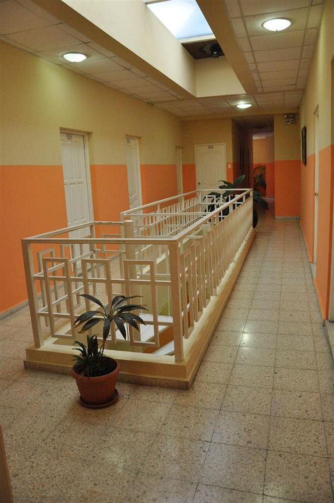 Hotel Colonial Blanco Санто Доминго Екстериор снимка